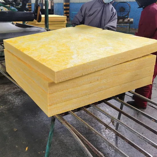 Fabricantes de materiales de aislamiento acústico de China directamente para el tablero de aislamiento acústico de poliéster de Londres